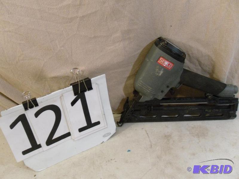 lot 121 image: Senco&nbspAir Finish Nailer. SFN40...
