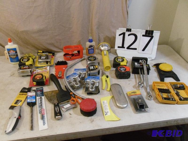 lot 127 image: Wrenches,Tape Measures, Scrapers, 2...