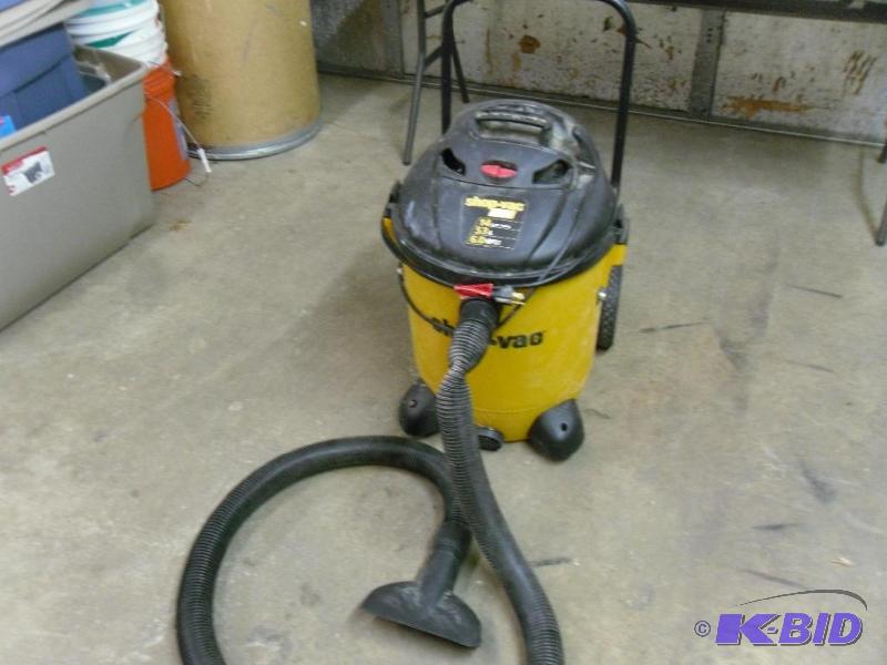lot 19 image: 14 Gallon 6 HP Shop Vac. Tested and...