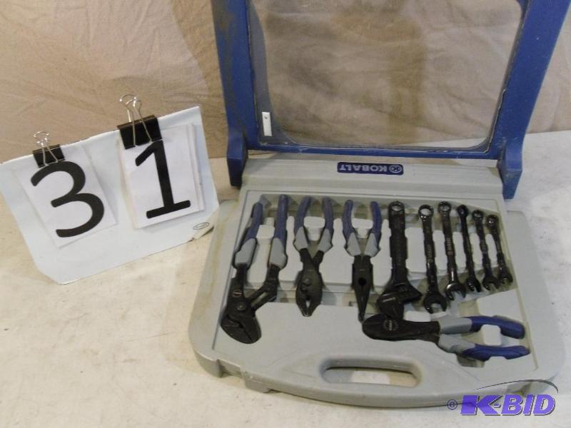 lot 31 image: Kobalt&nbsp10 Pc Tool Set in Case....