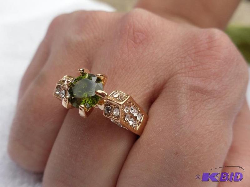 lot 4 image: New Gorgeous Ladies Size 9 9K Gold ...