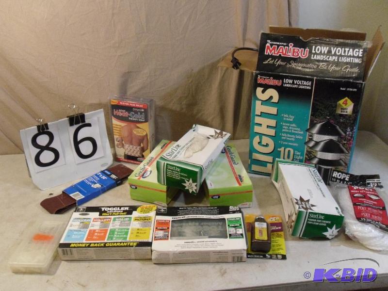 lot 86 image: Landscape Lights (appear to be new,...