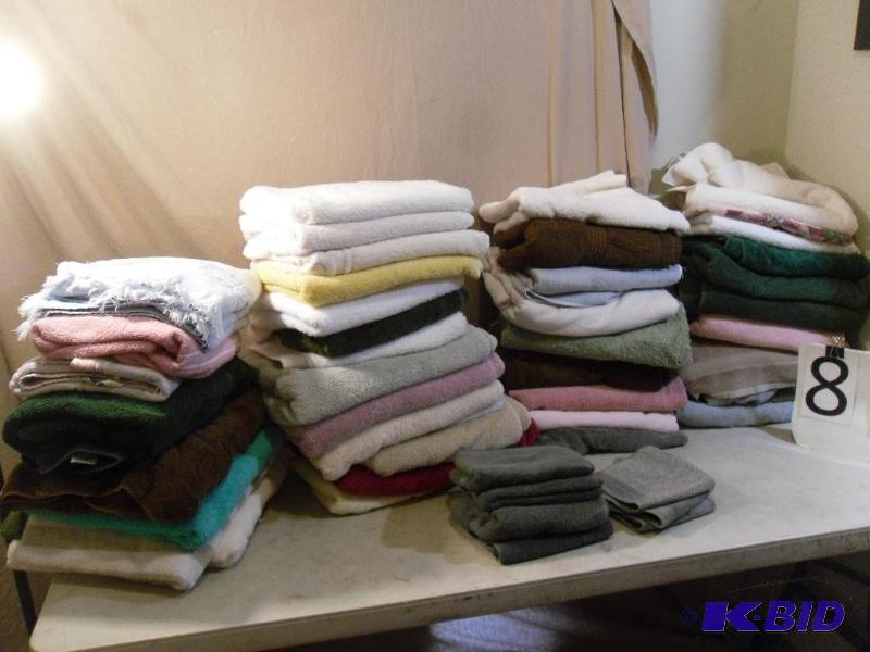lot 87 image: Over 45 Assorted Towels. Bath Size ...