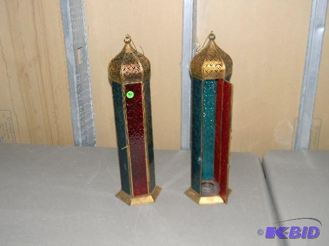 Lot of 2 hanging decor - very cool ...