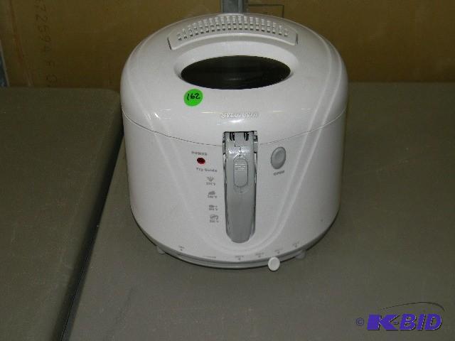 Sylvania deep fryer...