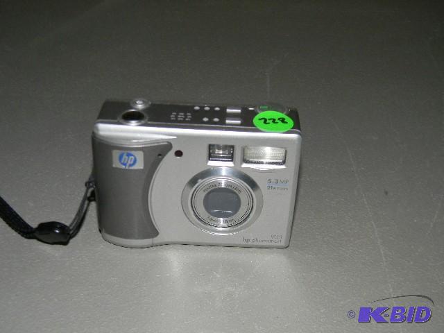 HP Photosmart digital camera - no c...