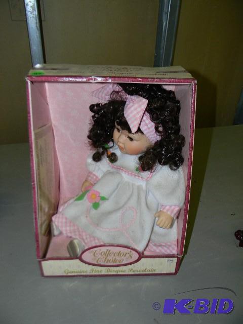 New Collectors Choice porcelain do...