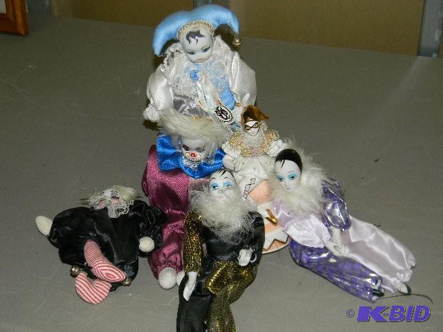 Lot of 6 porcelain harlequin dolls ...
