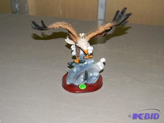 Porcelain eagle on wooden stand - v...