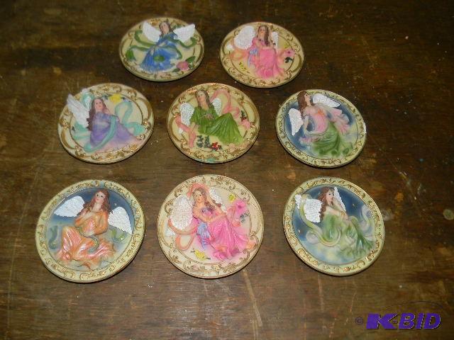 Lot of 8 - angel decor...