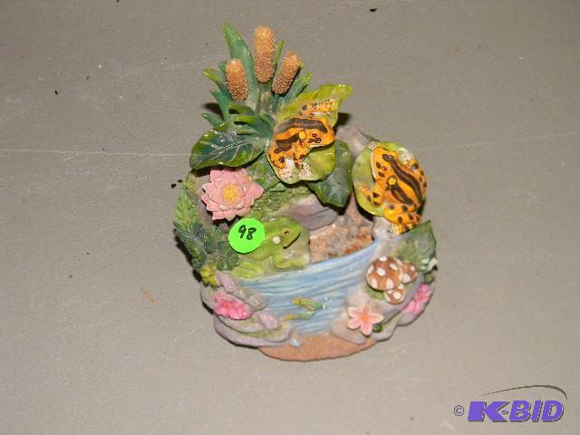 Frog statue...