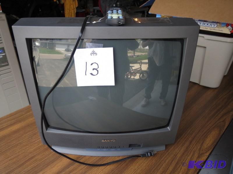 20&quot Sanyo TV with Remote - Wor...