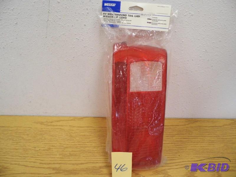 Wesbar RV Wraparound Tail Light wBackup Light