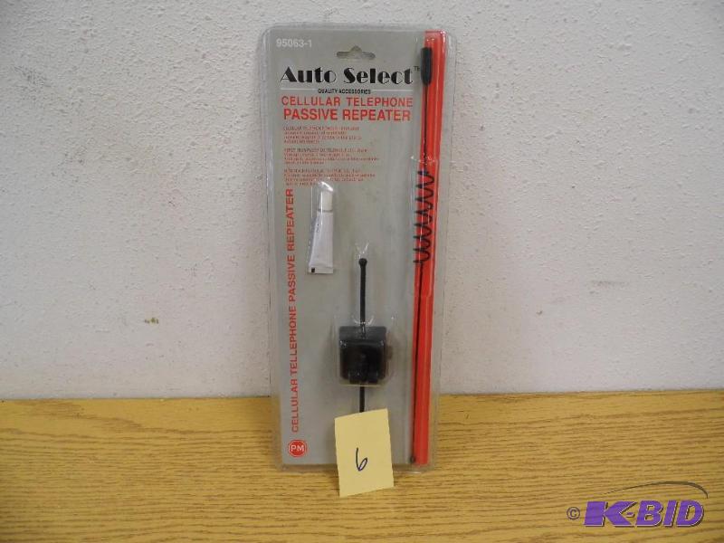 Auto Select Cellular Phone Antenna
