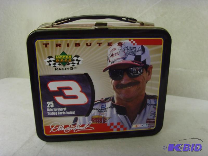 lot 36 image: Dale Earnhardt Lunch Box