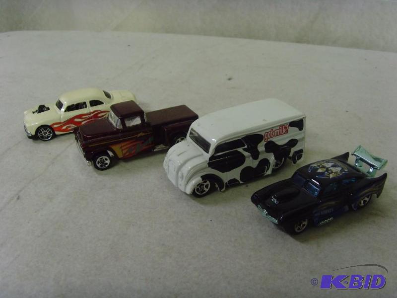 lot 84 image: Lot of Hot Wheels