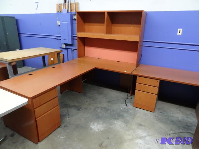 L shaped office desk. With hutch. 4...