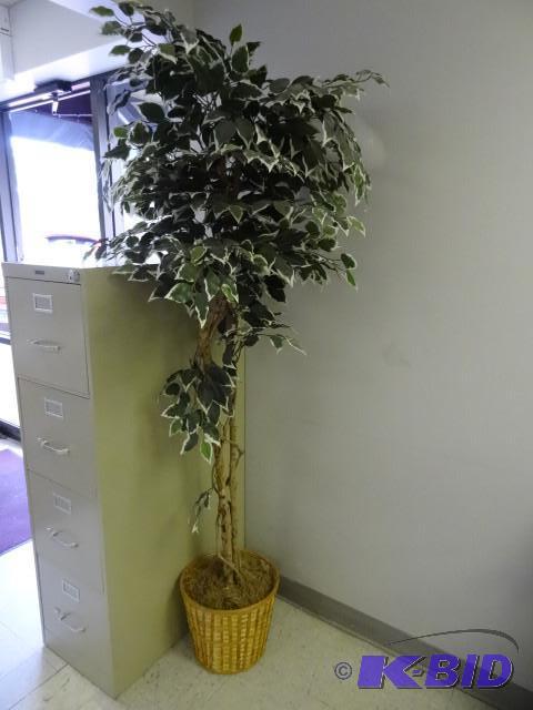 72&quot artificial tree...