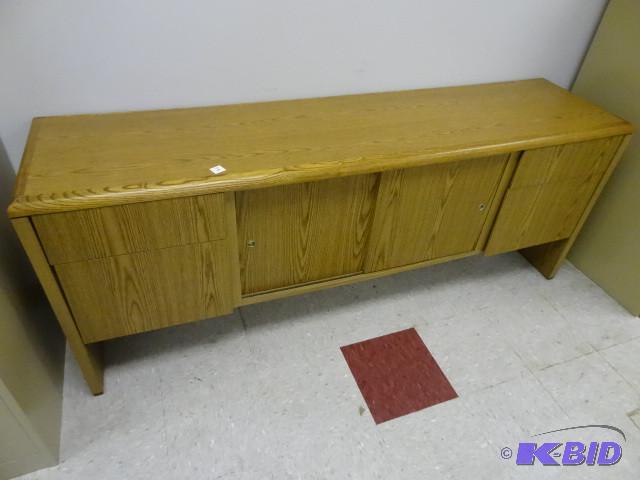 Wood office credenza 4 drawer and 2...
