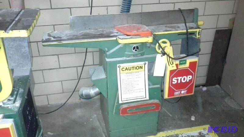 lot 16 image: Delta  Rockwell Dj-15 Jointer