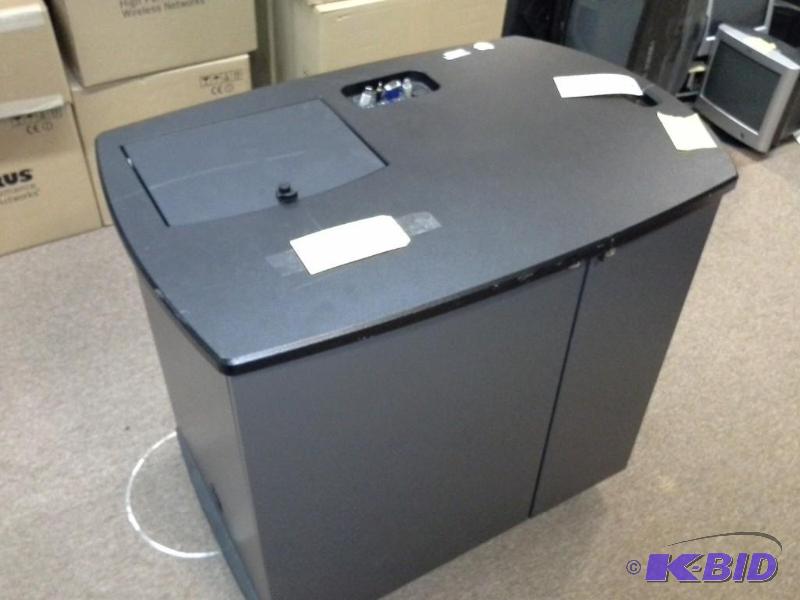 lot 23 image: Smart Expressions 103 Cart.