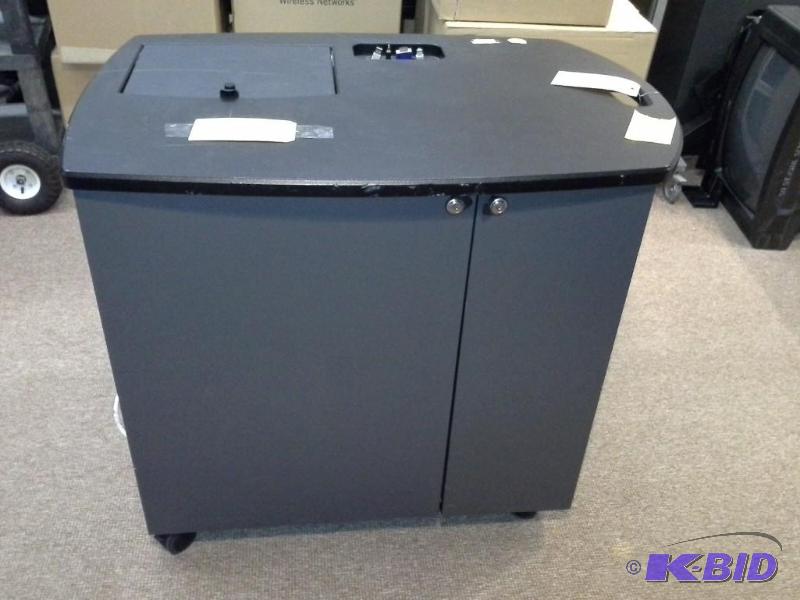 lot 24 image: Smart Expressions 103 Cart.