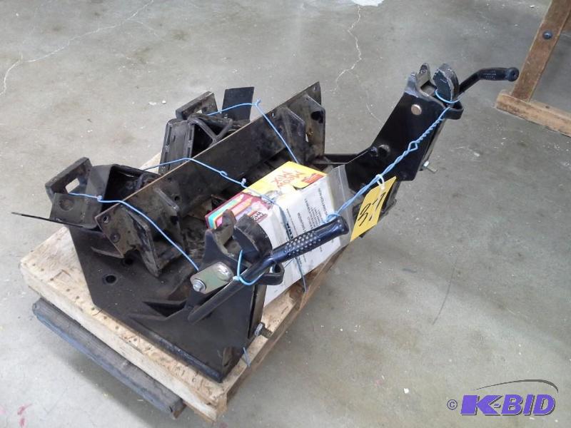 lot 37 image: New Holland  Skid Steer Attachment Plate.
