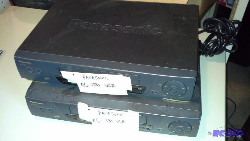 lot 64 image: Panasonic Vcr (2)