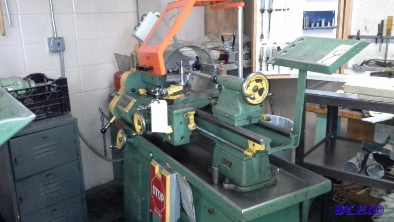 lot 8 image: Clausing Metal Working Lathe