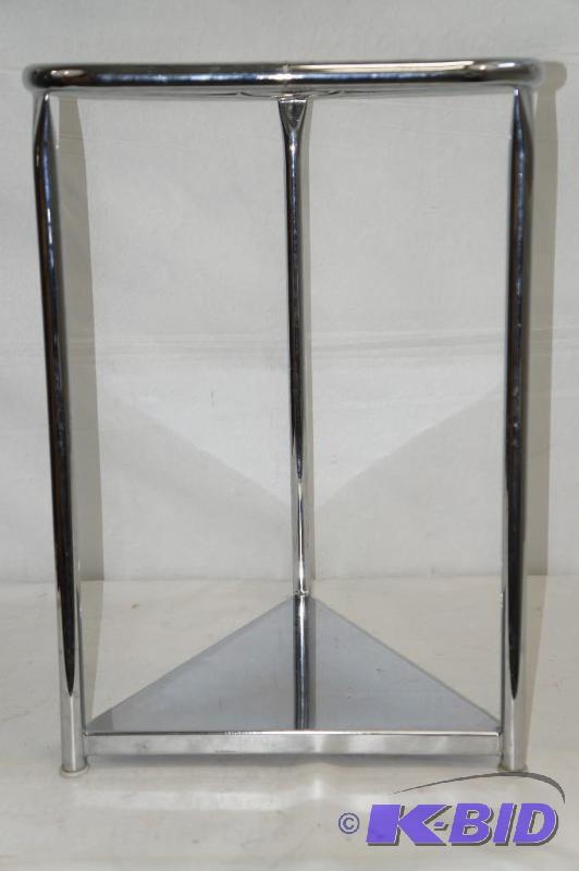 lot 48 image: Chrome Garage Bag Holder Without Wheels