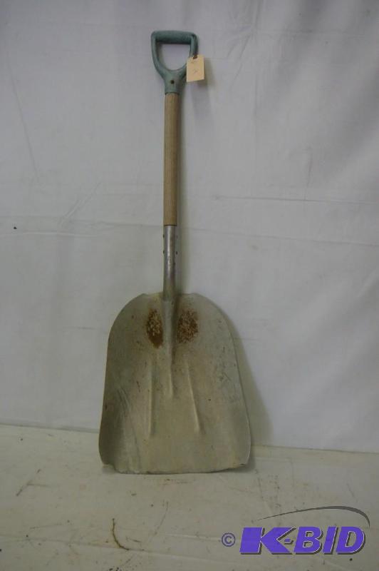 lot 14 image: Scoop shovel Sold &quotas is"...