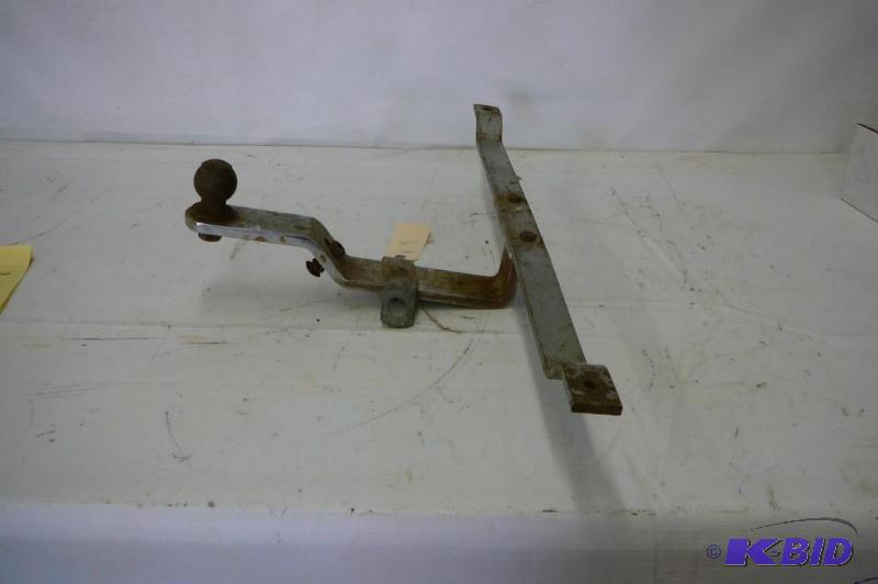 lot 7 image: Trailer hitch with ball Sold "...