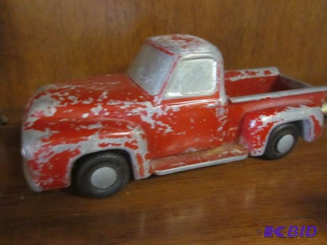 Vintage 7 inch Banthrico red truck ...