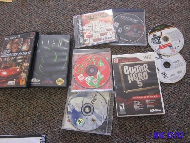 Mixed lot of games, including Plays...
