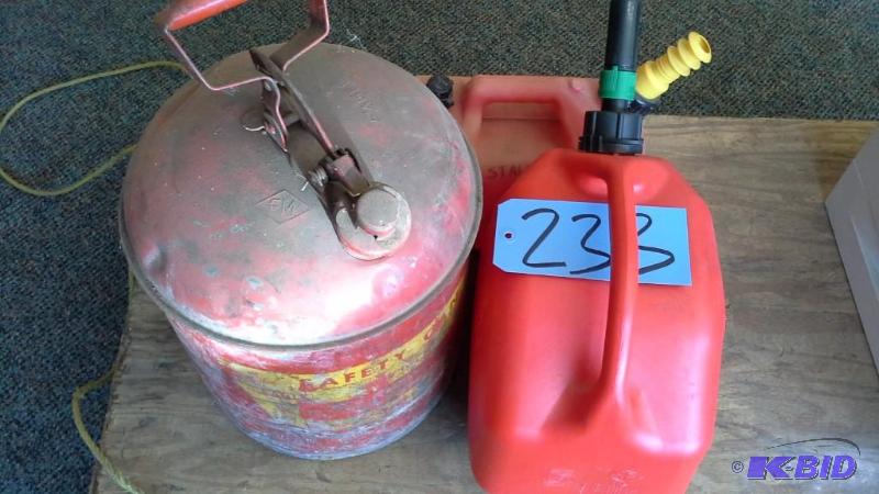 Fuel cans