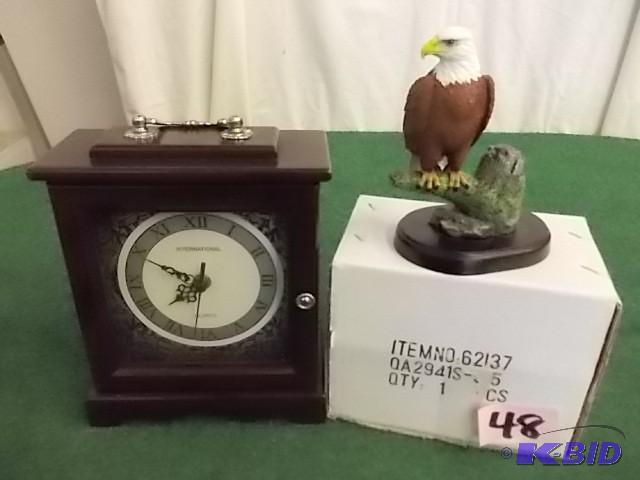 Eagle Statue &amp International Qu...