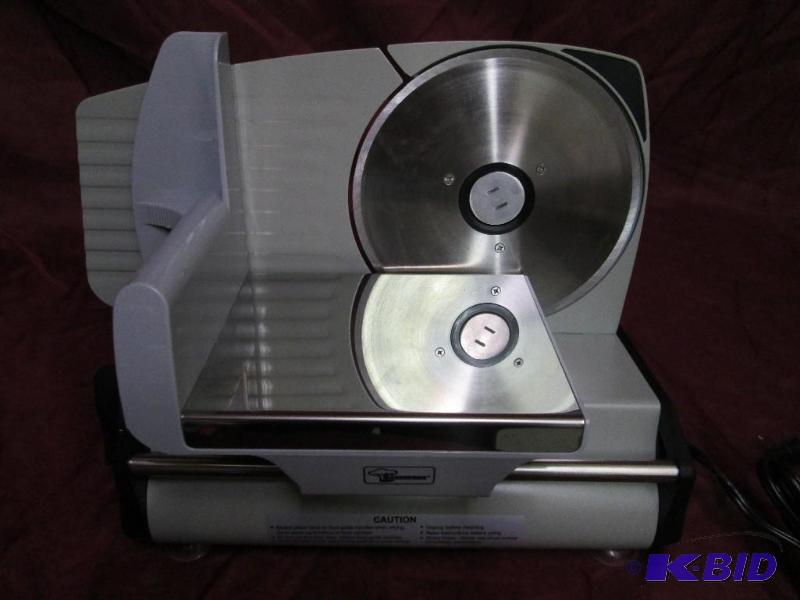 Savoureux deli meat slicer. Model F...
