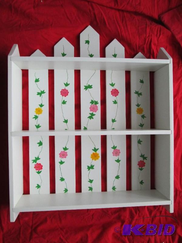 Three tier picket shelf. White in c...
