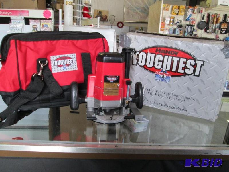 Handy ToughTest 12 plunge router. ...