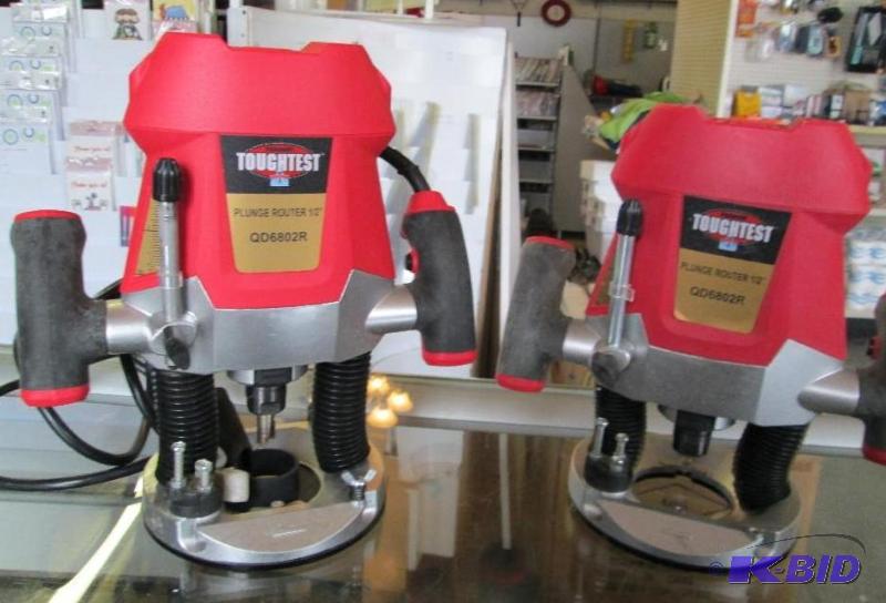 Pair of Handy ToughTest 12 plunge ...