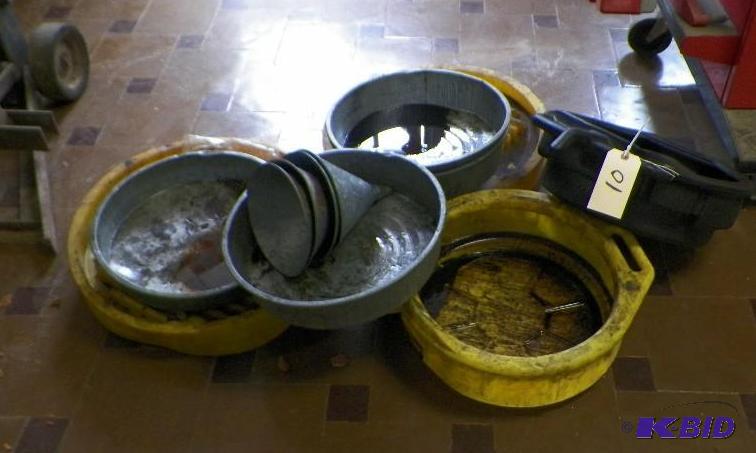 6 oil Change Pans