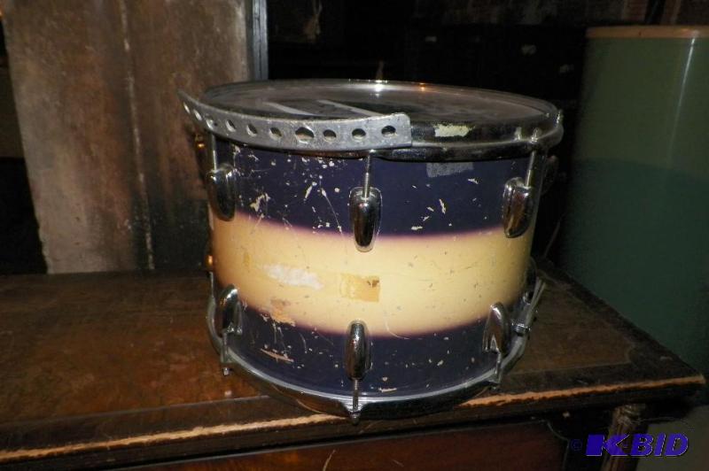 VINTAGE Drum