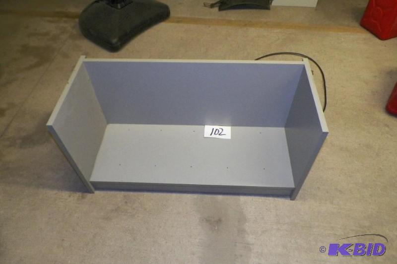 lot 102 image: 3 Foot book Shelf with Light
