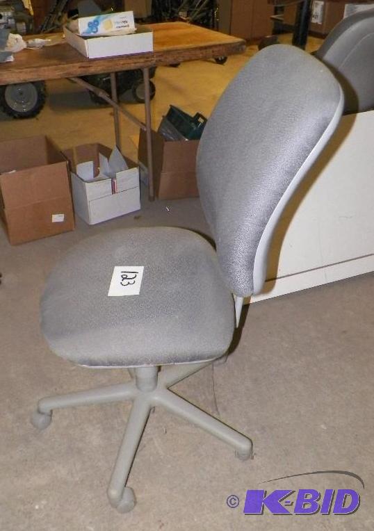 lot 123 image: HON Adjustable Office Chair