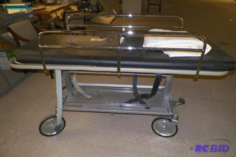 lot 140 image: Tabbert&nbspStretchers on wheels. ...