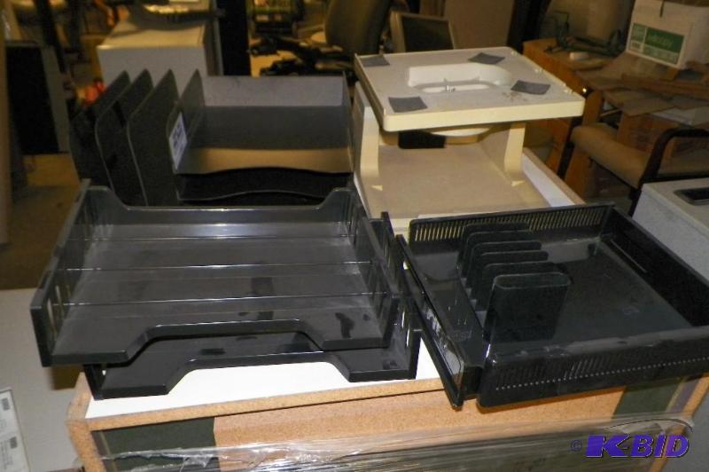 lot 157 image: Lot Of File Holders