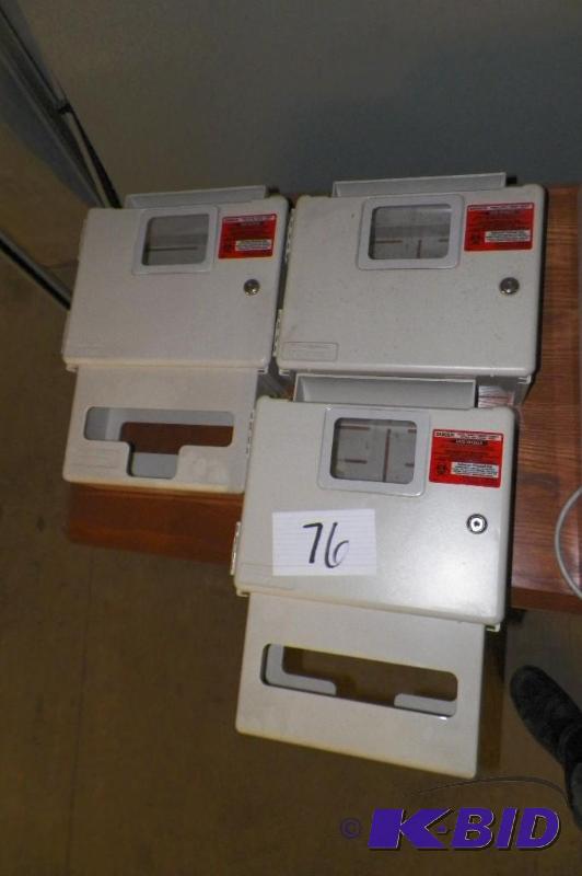 lot 76 image: 3 Hypodermic Needle Discard