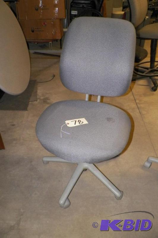 lot 78 image: HON Adjustable Office Chair