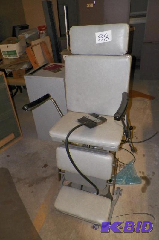 lot 88 image: Ritter Model F Chair