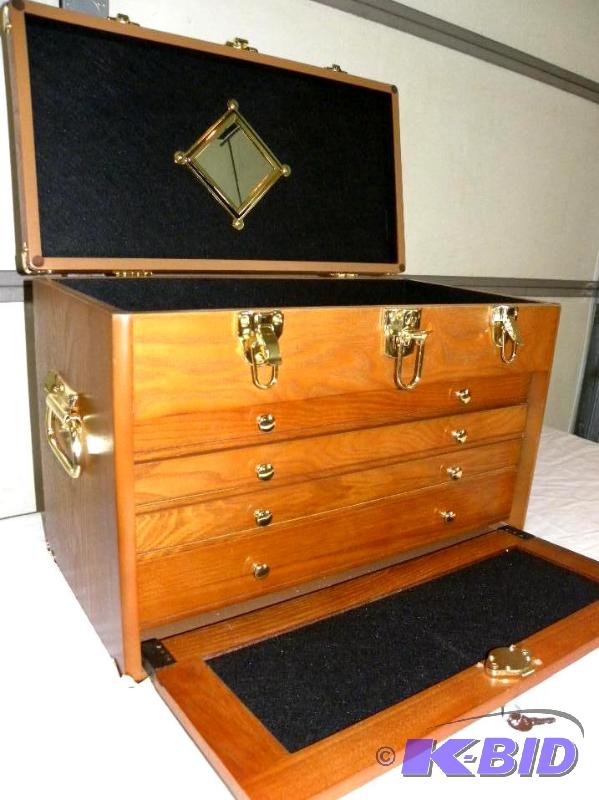 Deluxe 4 drawer Collectors Chest, ...